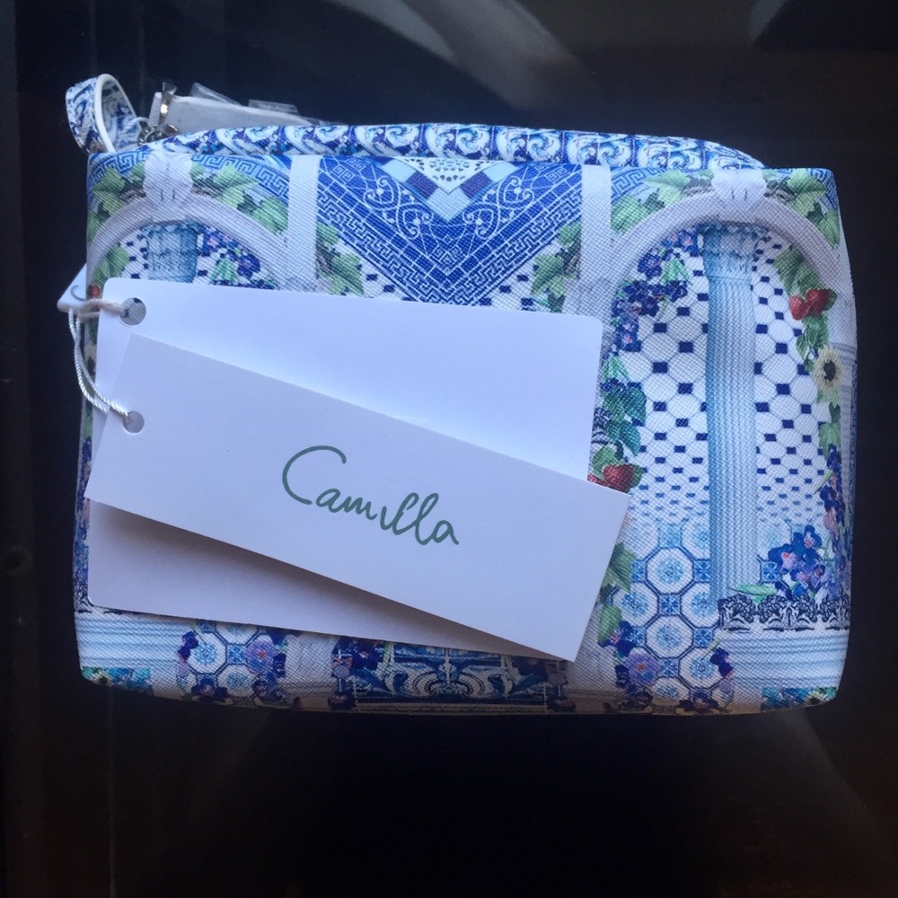 Camilla makeup/toiletries/cosmetic bag